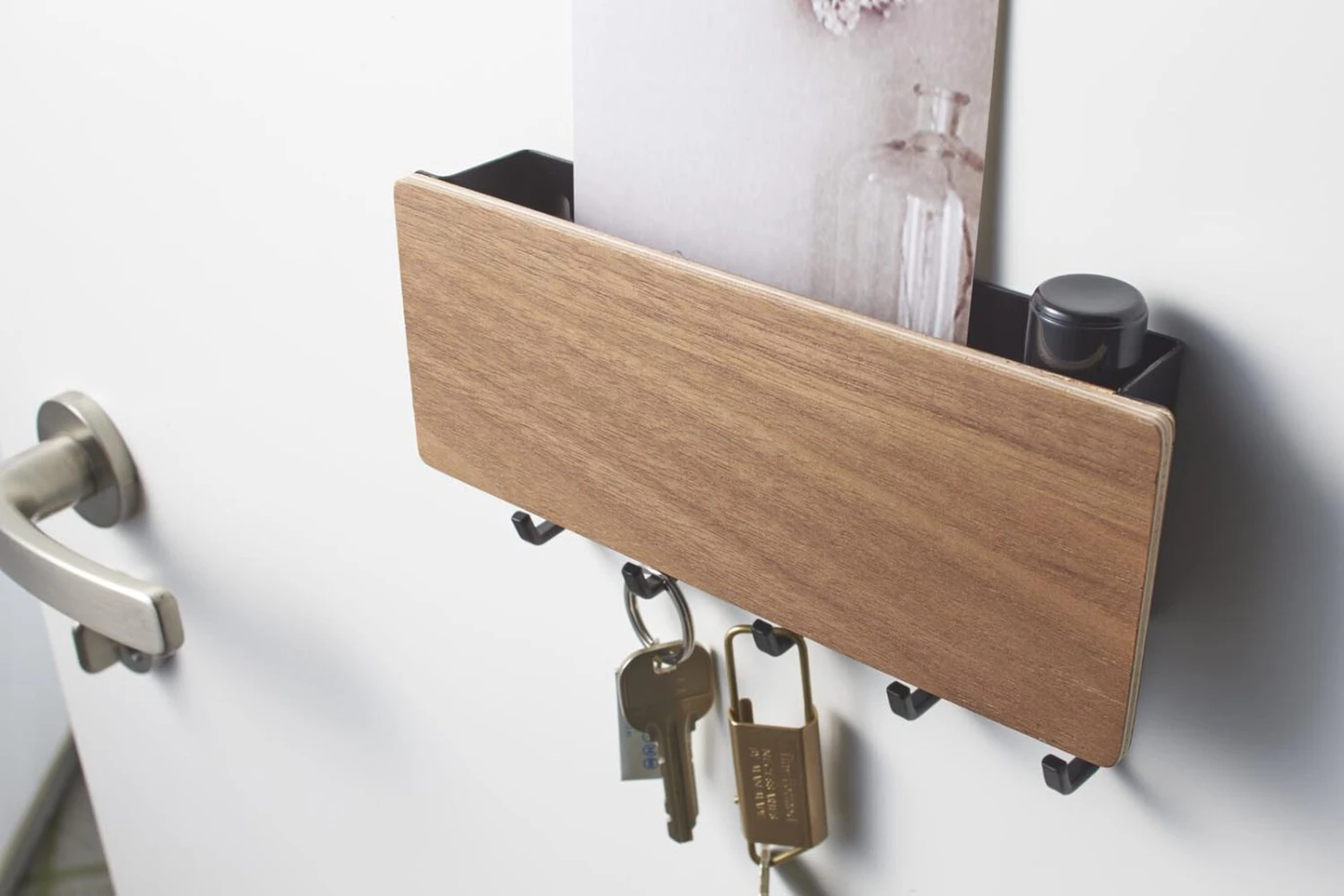 Magnetic Key Holder 5 Magnetic Key Holder - Image 3